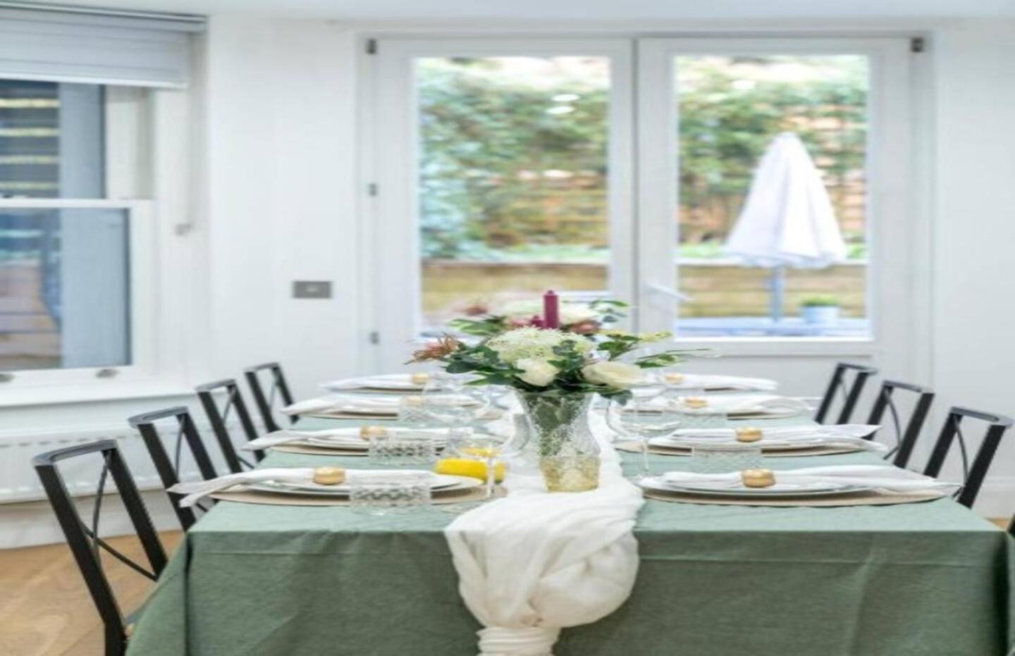 Апартаменти Niru Experience Luxury Boutique Garden 2Bd 2Ba Лондон Екстер'єр фото