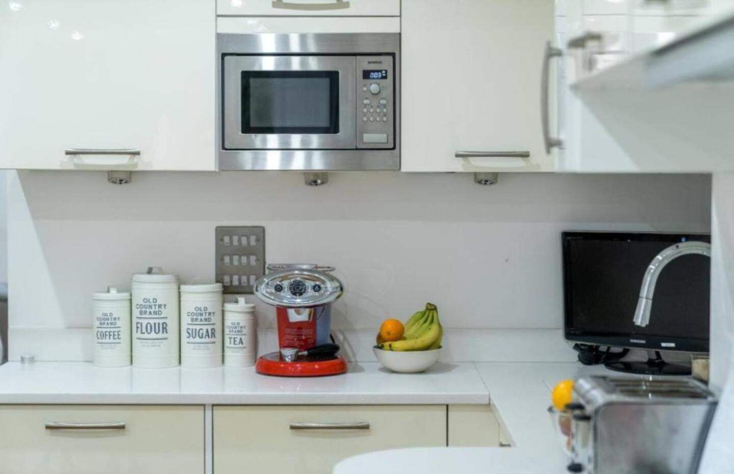 Апартаменти Niru Experience Luxury Boutique Garden 2Bd 2Ba Лондон Екстер'єр фото
